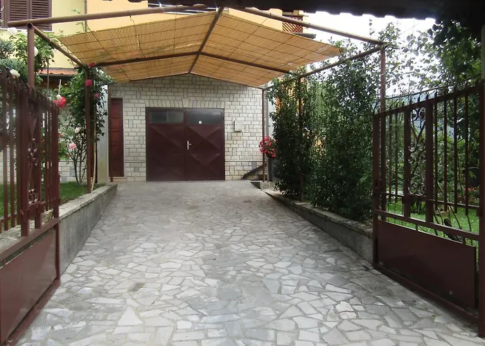 Pino Appartement *